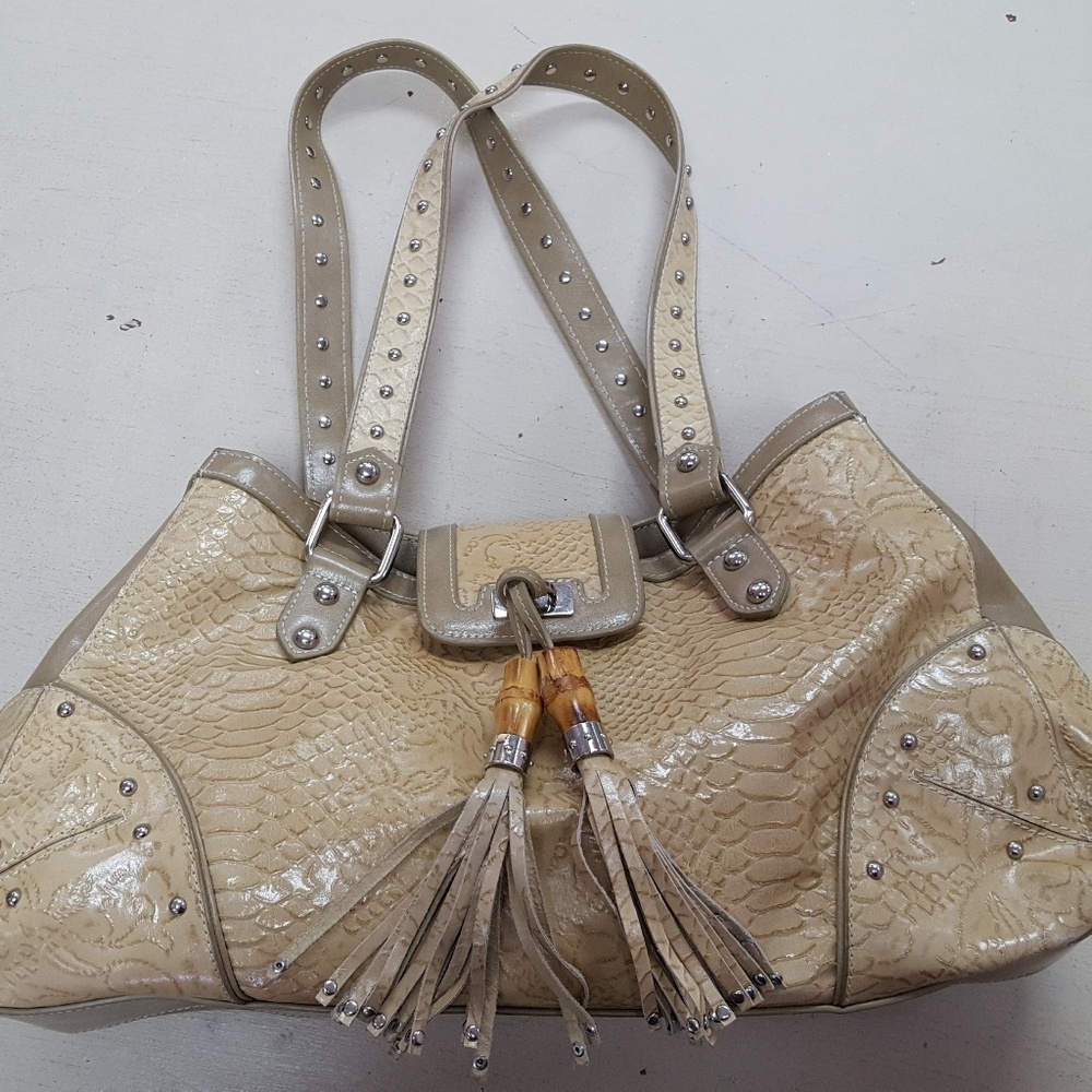 MC handbag with croc embossed detail